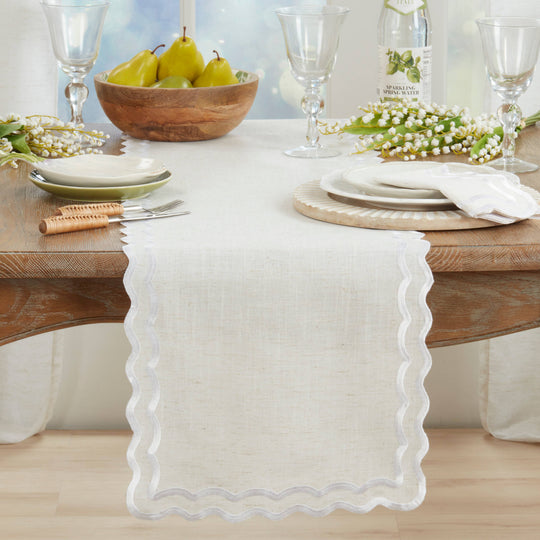 Scalloped Border Table Runner