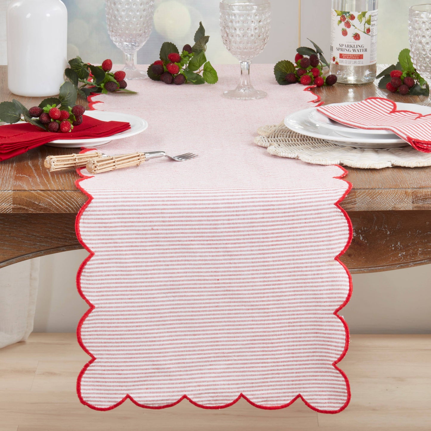 Cotton Striped Scalloped Decorative Table Runner