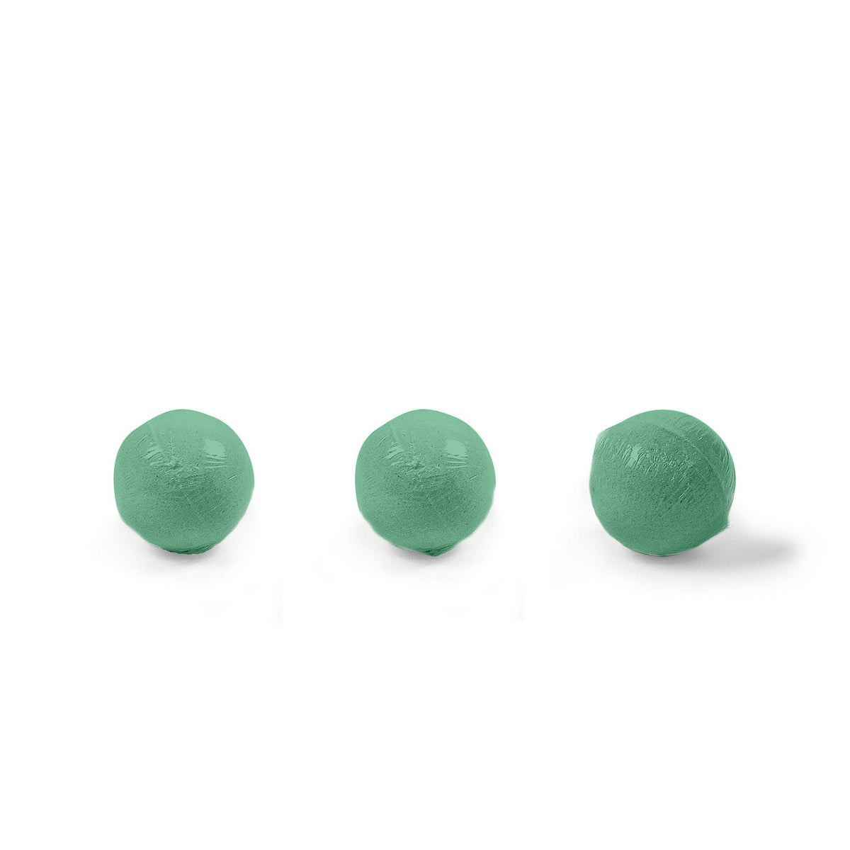 Petit Bonbon Holly Berry Red Bath Bombs