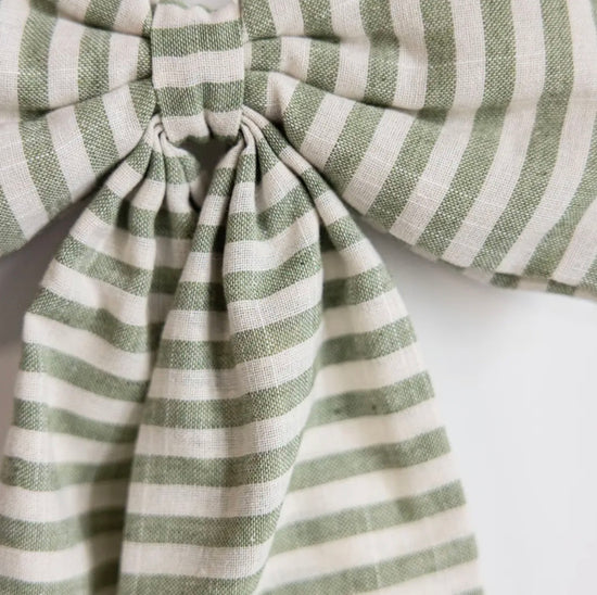 Medium Bow for Decorating