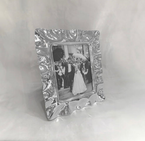 BEATRIZ BALL
FRAME Vento 5 x 7