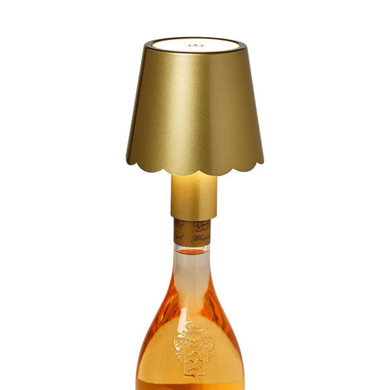 LED TOUCHABLE GOLD SCALLOPED LAMPSHADE WITH BOTTLE STOPPER