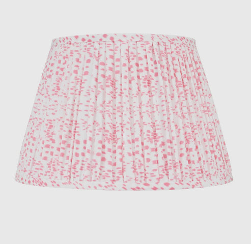 10.5” x 16” x 10.5”H Pleated Softback Shade