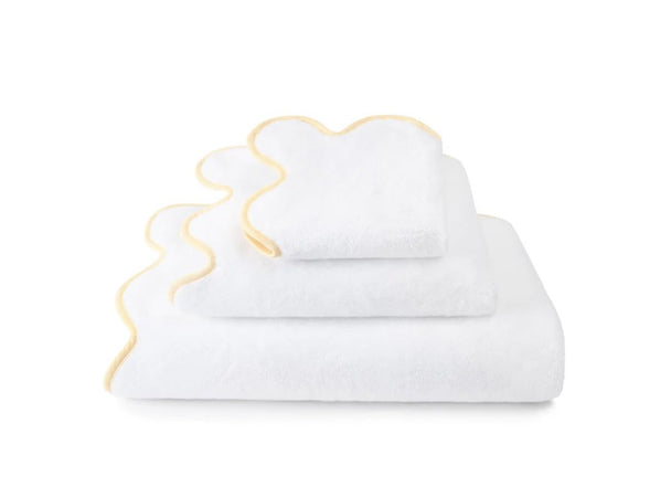 Scalloped Edge Chairish Washcloth