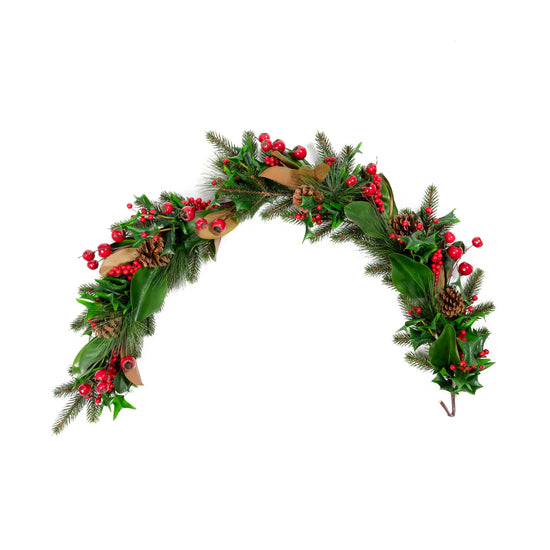 58” Magnolia and Red Berry Garland