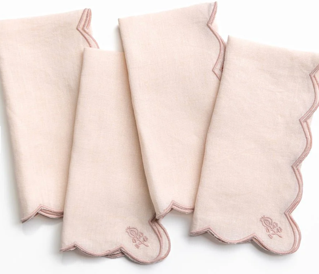 Scalloped Embroidered Napkins | Set of 4