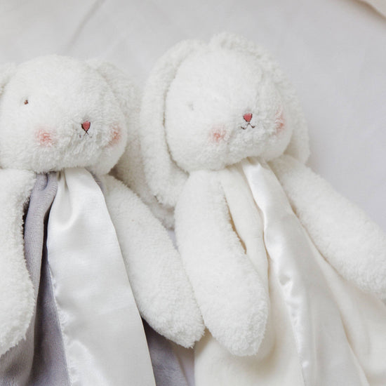 SIMPLE Bun Bun Bunny Buddy Blanket